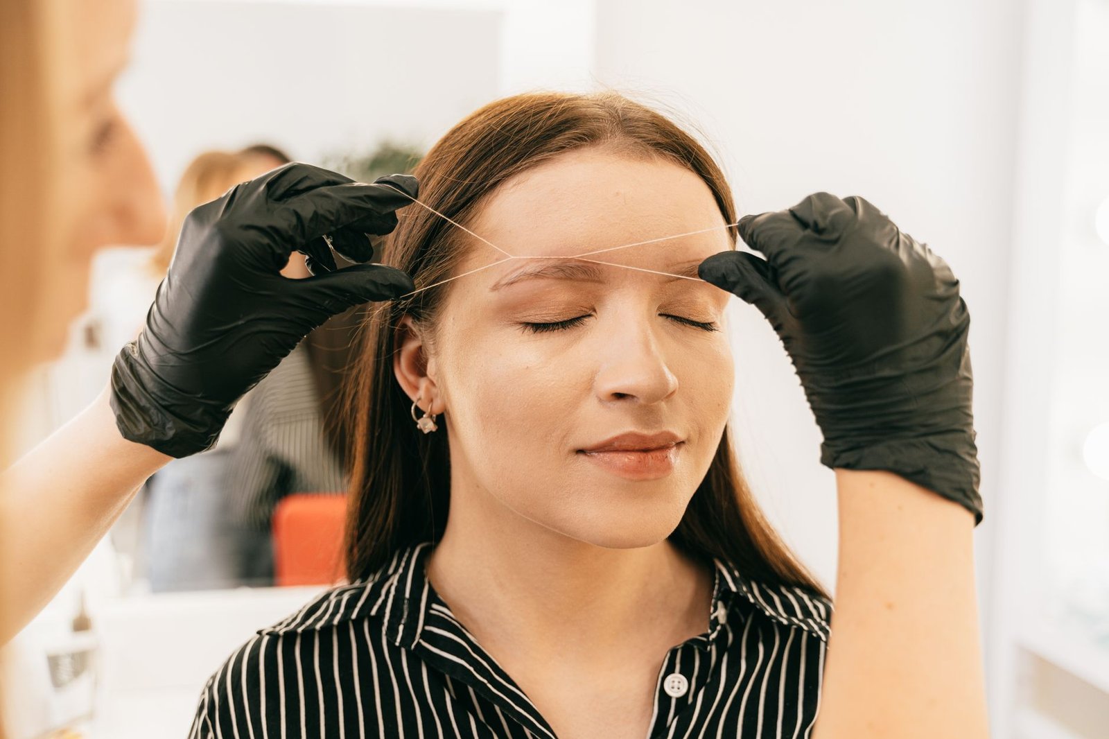 Eyebrow touch-up and shaping session